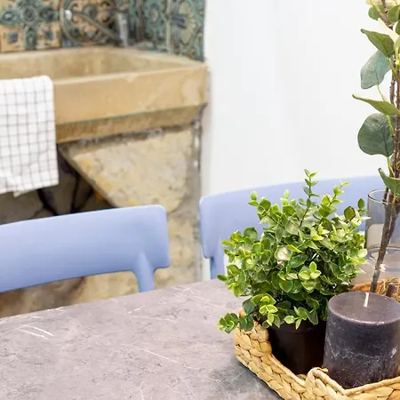 Nuovissimo Per 4 Ospiti + Wi-fi * Terst