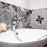 Apartment Nuovissimo Per 4 Ospiti + Wi-fi *