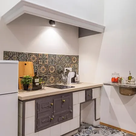 Nuovissimo Per 4 Ospiti + Wi-fi Apartment Triest